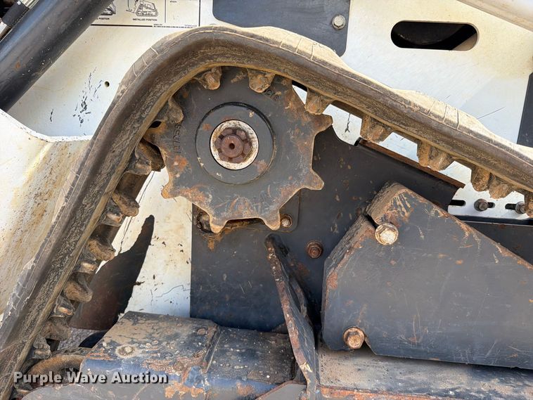 image for item FK5192 2020 Bobcat MT100 compact utility loader