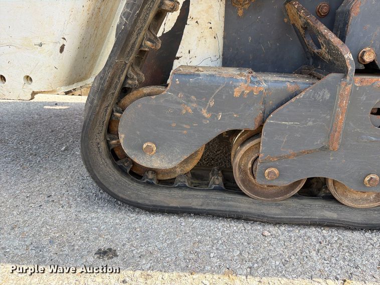 image for item FK5192 2020 Bobcat MT100 compact utility loader