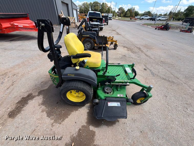 image for item FK5195 John Deere Z-Trac 717A ZTR lawn mower