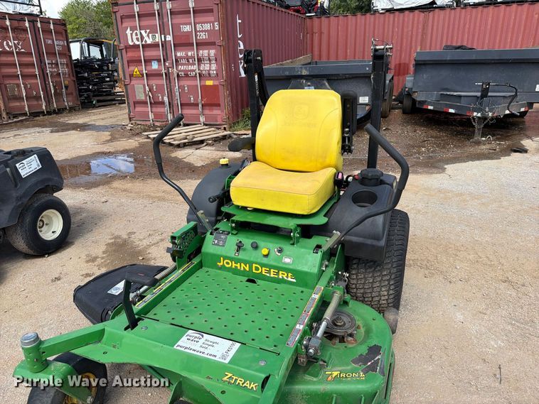 image for item FK5195 John Deere Z-Trac 717A ZTR lawn mower