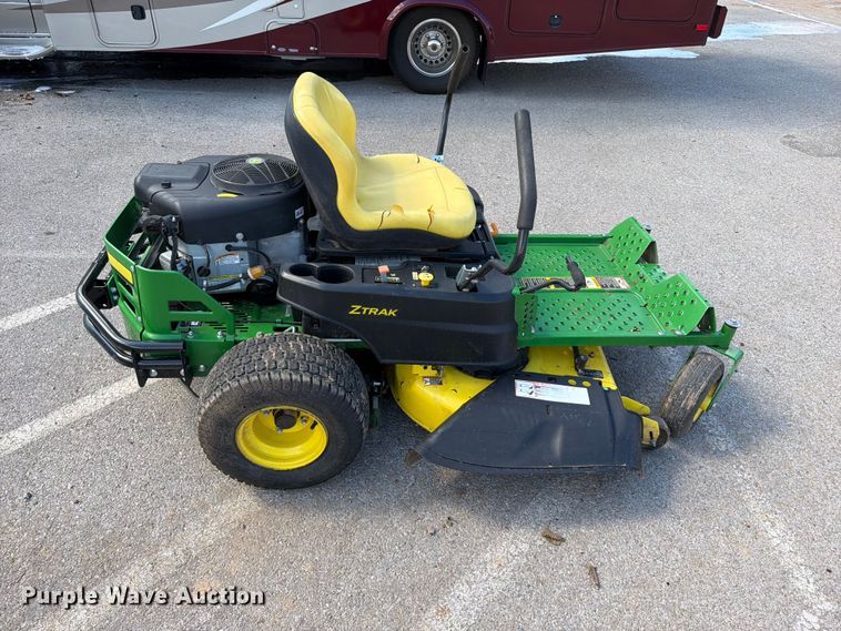 image for item FK5197 John Deere 2335E ZTR lawn mower