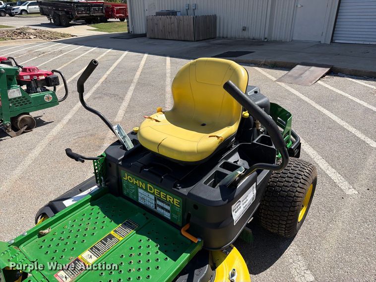 image for item FK5197 John Deere 2335E ZTR lawn mower