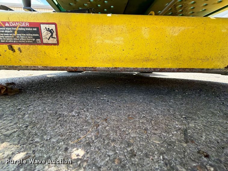 image for item FK5197 John Deere 2335E ZTR lawn mower