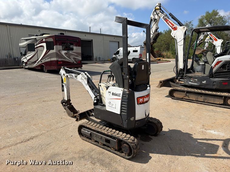image for item FK5199 Bobcat E10 mini excavator