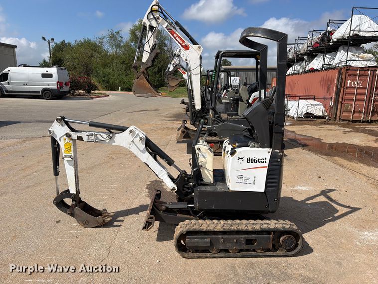 image for item FK5199 Bobcat E10 mini excavator