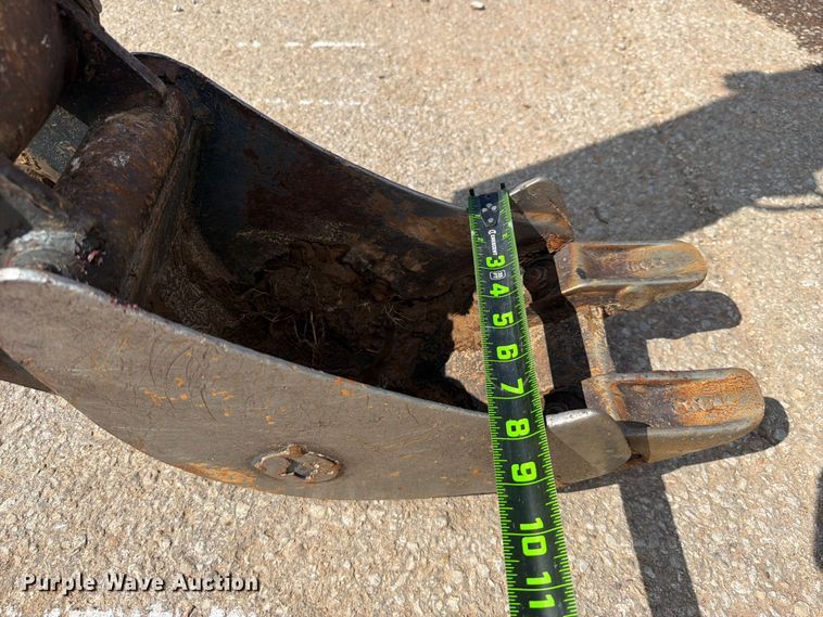 image for item FK5199 Bobcat E10 mini excavator