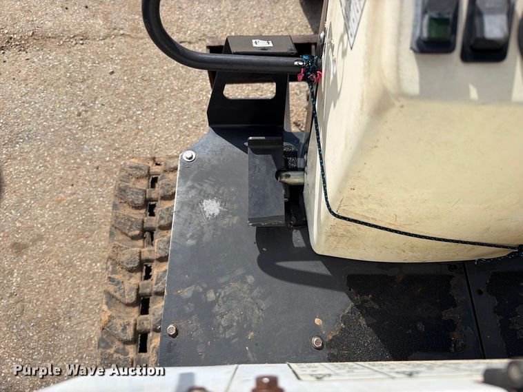 image for item FK5199 Bobcat E10 mini excavator