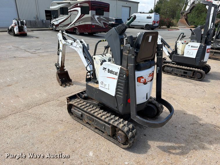 image for item FK5200 2022 Bobcat E10 mini excavator