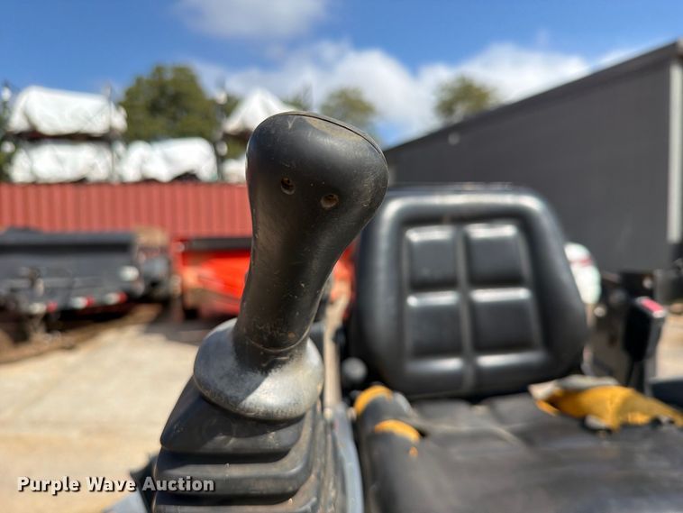 image for item FK5200 2022 Bobcat E10 mini excavator