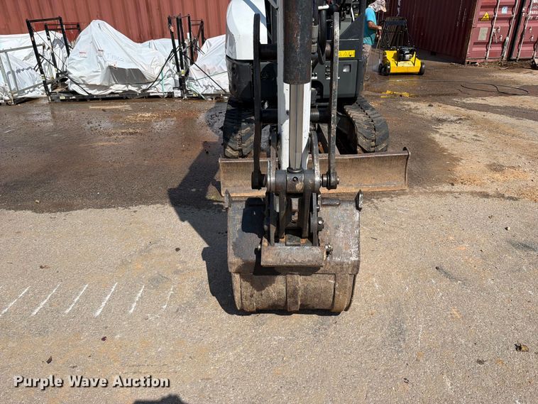 image for item FK5201 2023 Bobcat E32i mini excavator