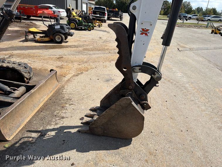 image for item FK5201 2023 Bobcat E32i mini excavator