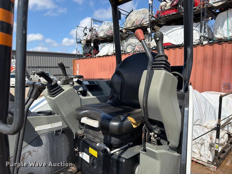 image for item FK5201 2023 Bobcat E32i mini excavator