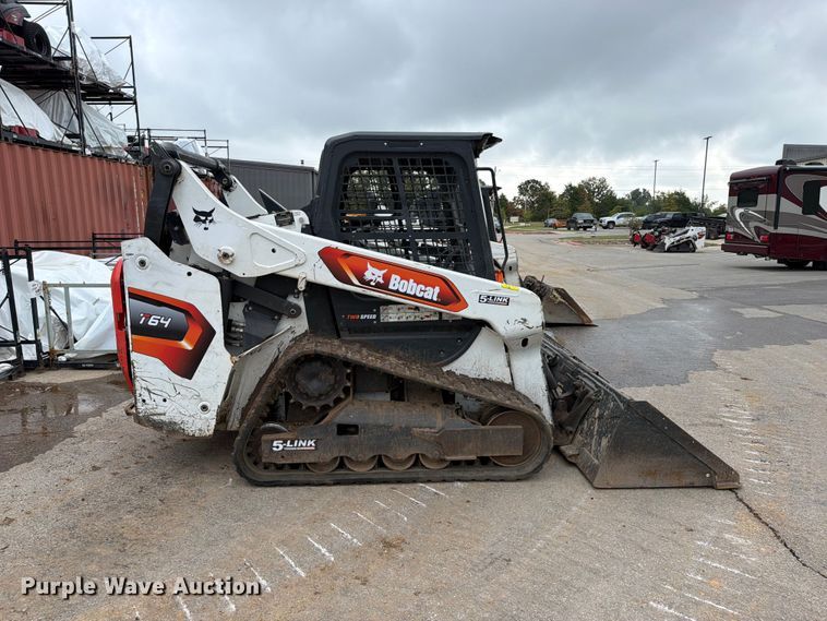 image for item FK5202 2023 Bobcat T64 tracked skid steer loader
