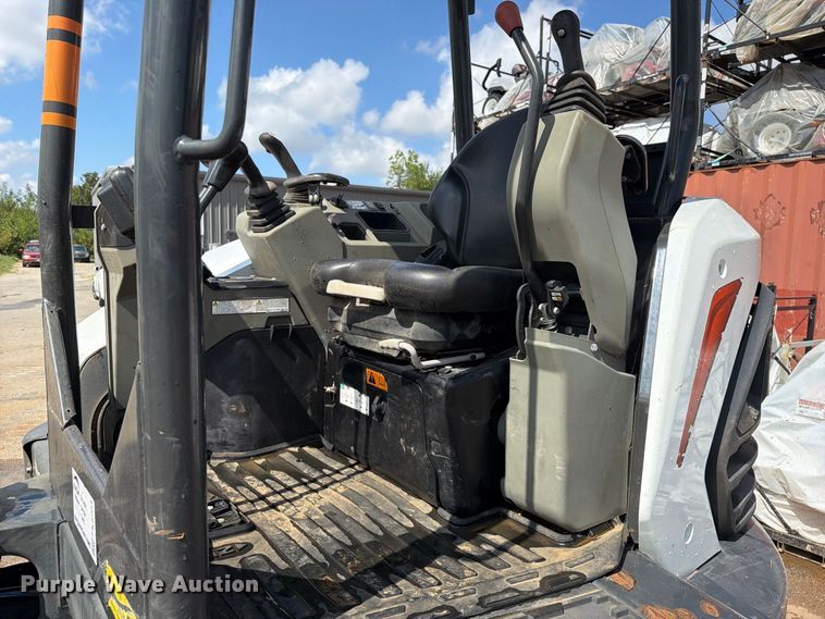 image for item FK5203 2023 Bobcat E42 mini excavator