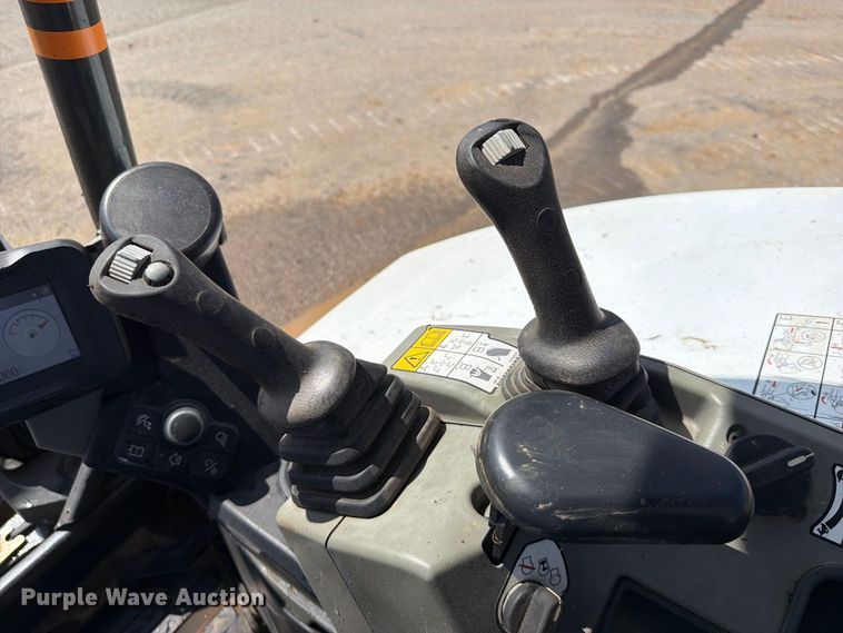 image for item FK5203 2023 Bobcat E42 mini excavator