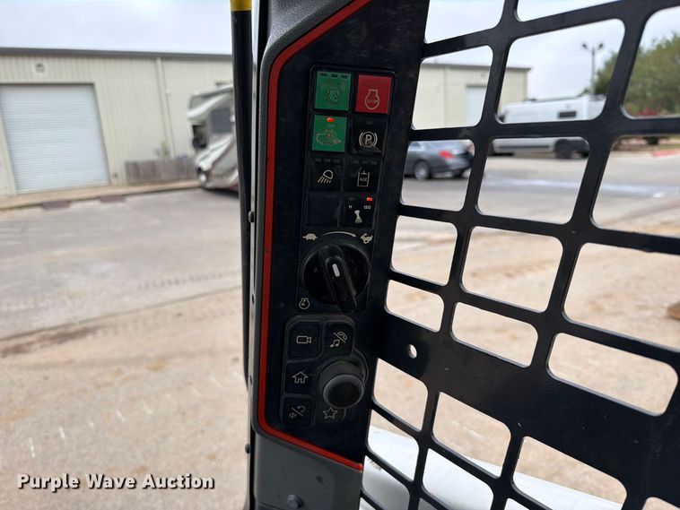 image for item FK5205 2023 Bobcat T66 tracked skid steer loader