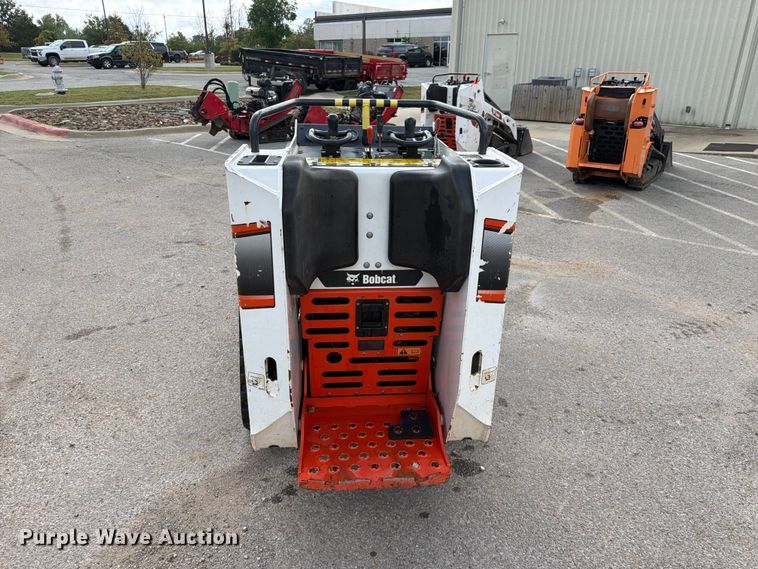 image for item FK5208 2023 Bobcat MT100 compact utility loader
