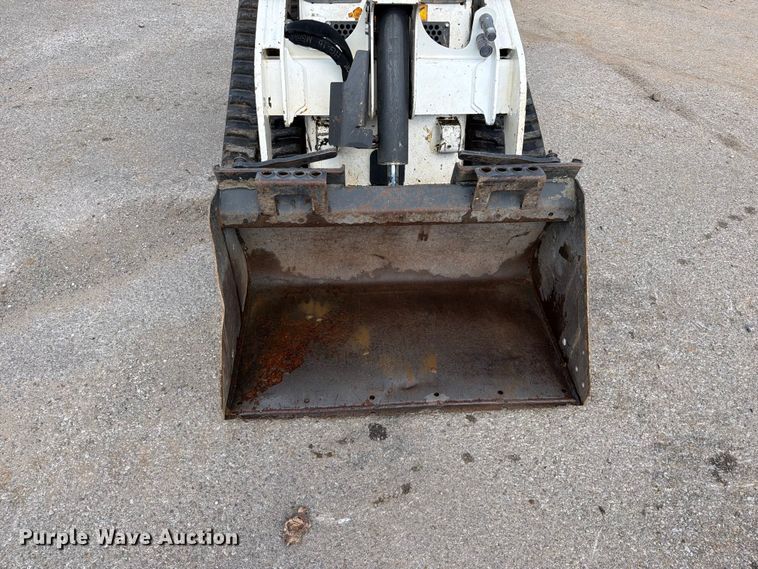 image for item FK5208 2023 Bobcat MT100 compact utility loader