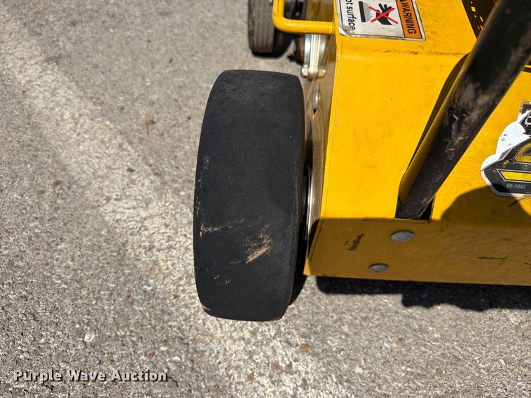image for item FK5211 Stinger EZ-AER 19 aerator