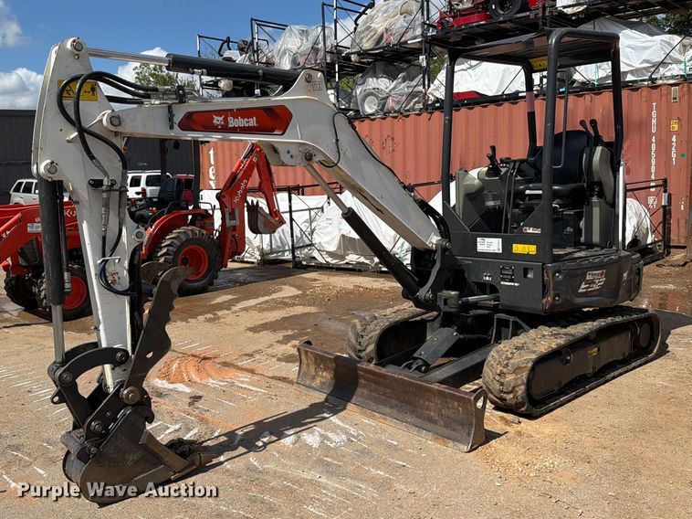 2024 Bobcat E32 mini excavator