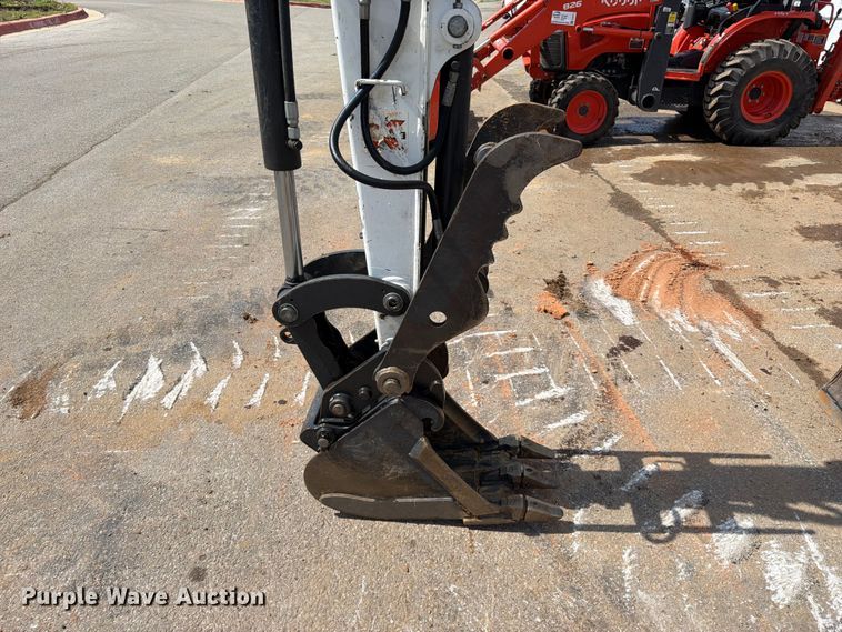 image for item FK5213 2024 Bobcat E32 mini excavator
