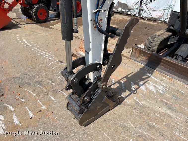 image for item FK5213 2024 Bobcat E32 mini excavator
