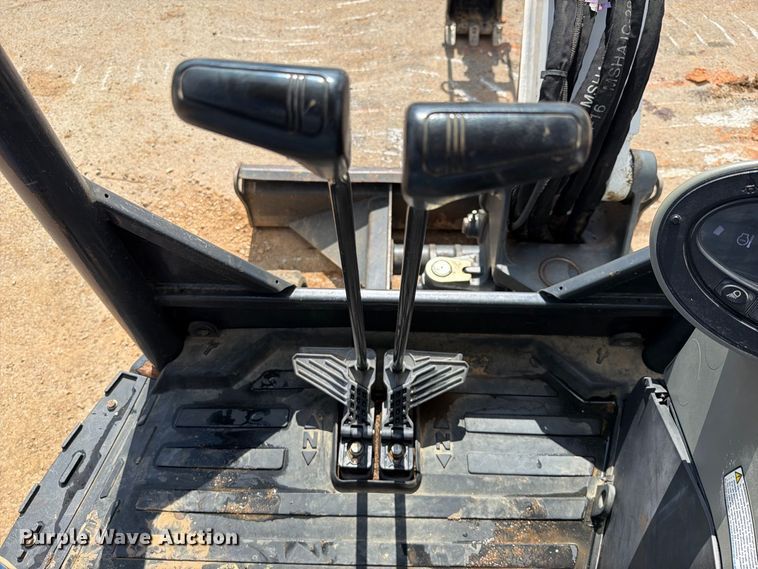 image for item FK5213 2024 Bobcat E32 mini excavator