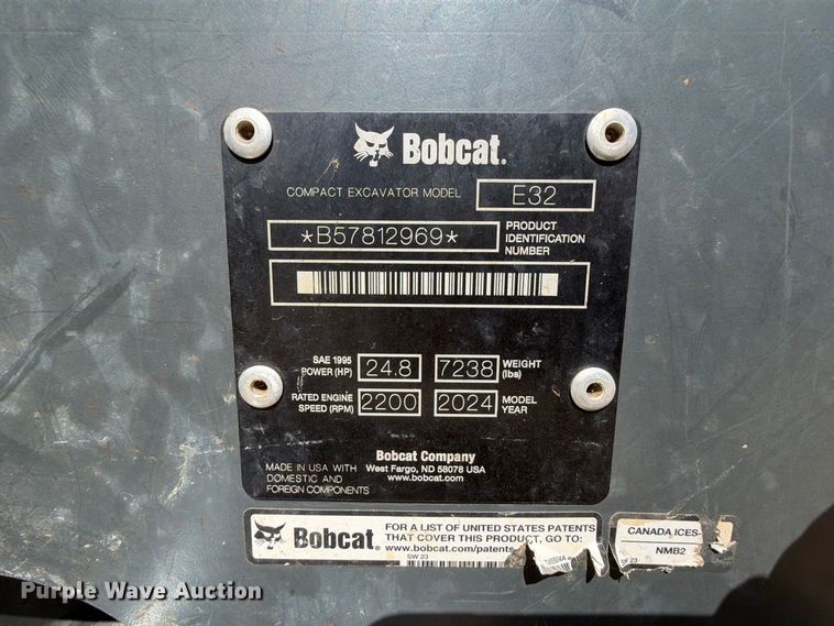 image for item FK5213 2024 Bobcat E32 mini excavator
