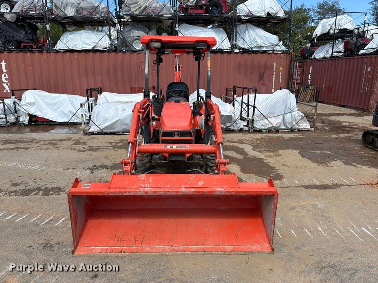 image for item FK5214 Kubota B26 backhoe