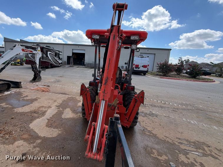 image for item FK5214 Kubota B26 backhoe