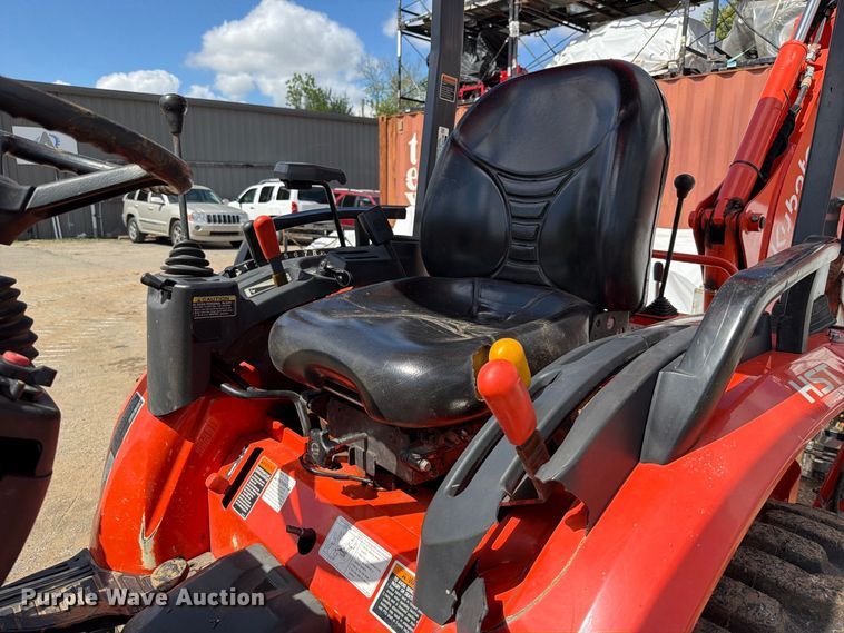 image for item FK5214 Kubota B26 backhoe