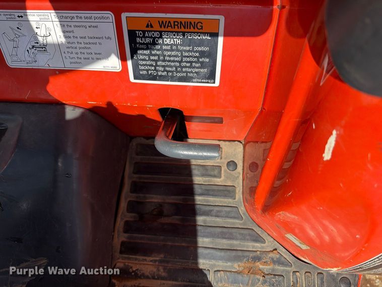 image for item FK5214 Kubota B26 backhoe