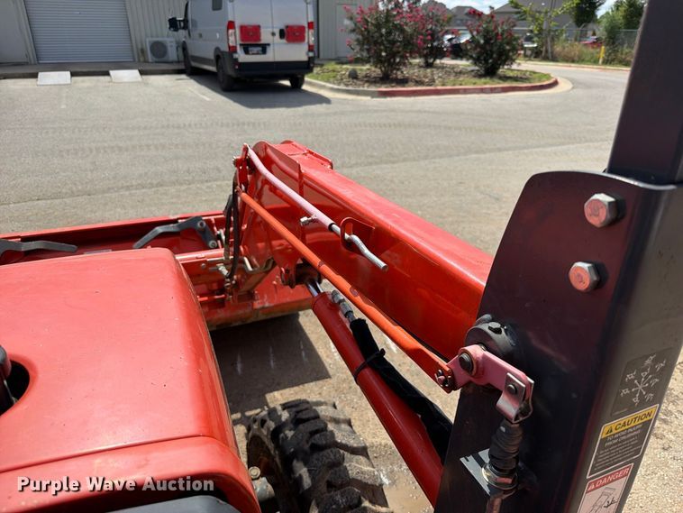 image for item FK5214 Kubota B26 backhoe
