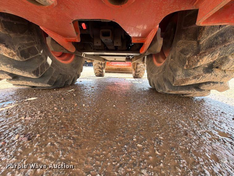 image for item FK5214 Kubota B26 backhoe