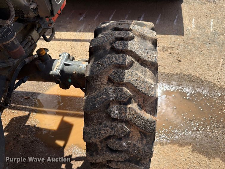 image for item FK5214 Kubota B26 backhoe