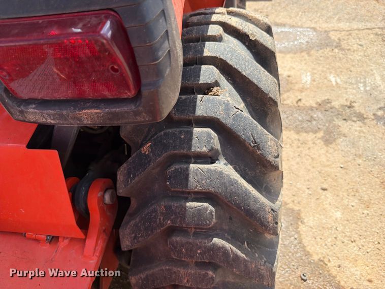 image for item FK5214 Kubota B26 backhoe