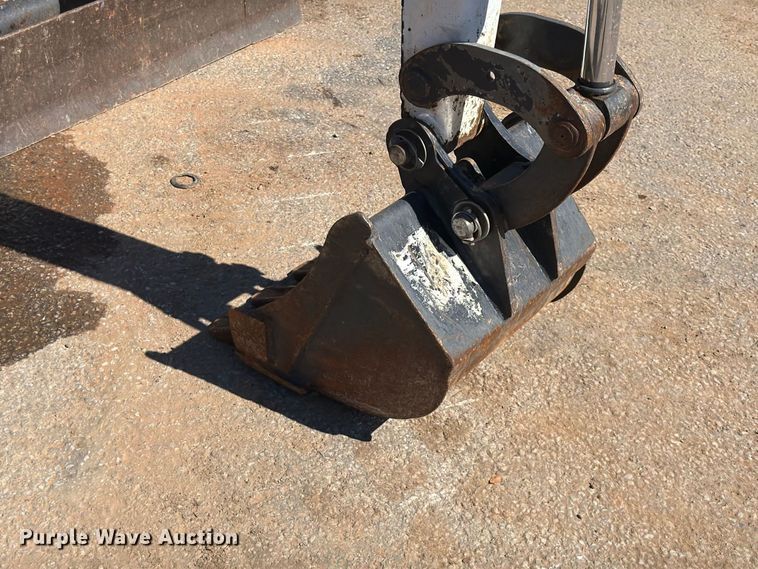 image for item FK5215 Bobcat E20 mini excavator