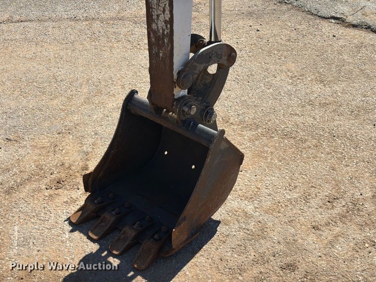 image for item FK5215 Bobcat E20 mini excavator