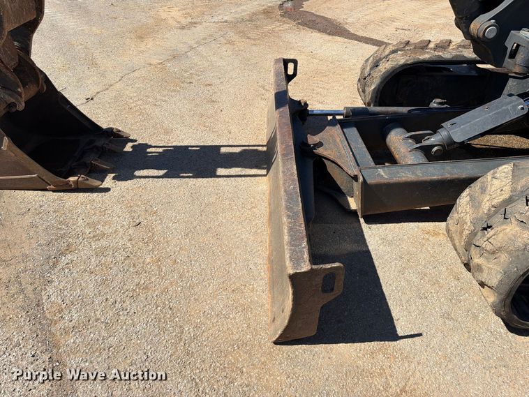 image for item FK5216 2023 Bobcat E60 mini excavator