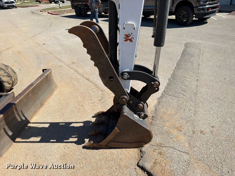 image for item FK5216 2023 Bobcat E60 mini excavator