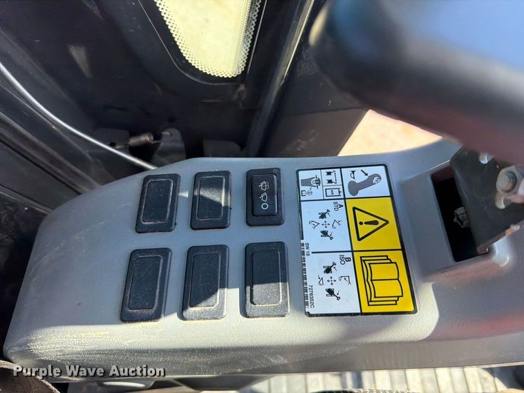 image for item FK5216 2023 Bobcat E60 mini excavator