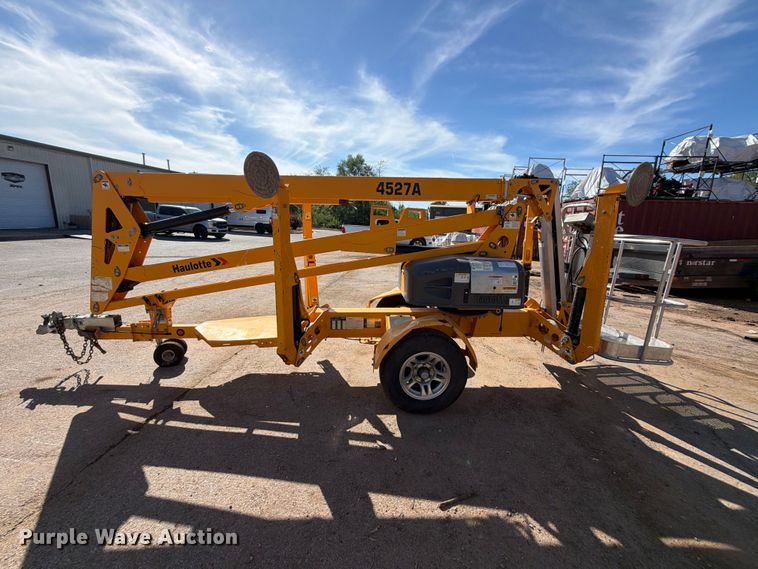 image for item FK5217 2023 Haulette 4527A boom lift