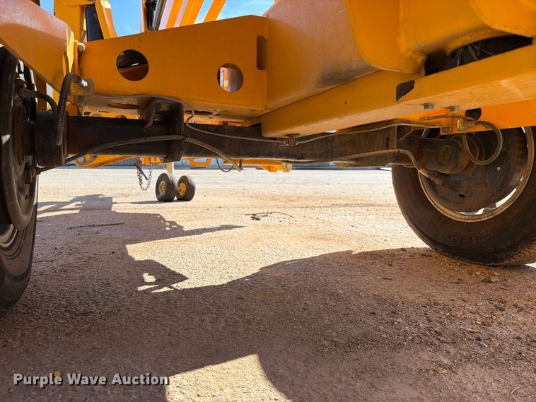 image for item FK5217 2023 Haulette 4527A boom lift