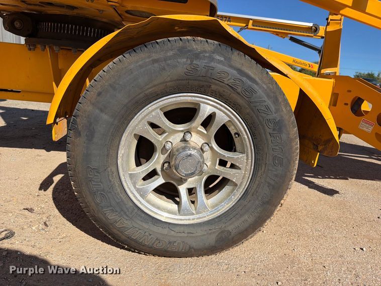 image for item FK5217 2023 Haulette 4527A boom lift