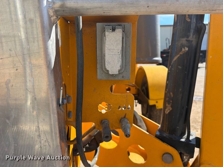 image for item FK5218 2020 Haulotte 4527A boom lift