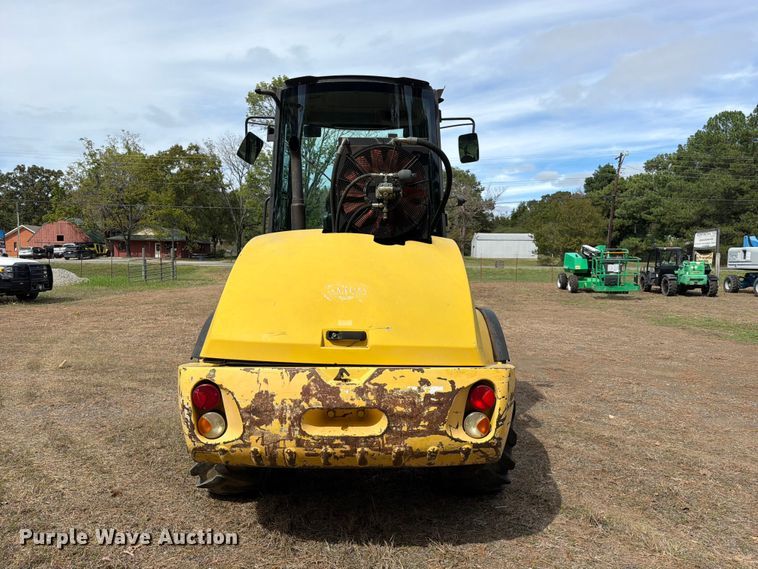 image for item FK5243 2007 New Holland W80TC wheel loader