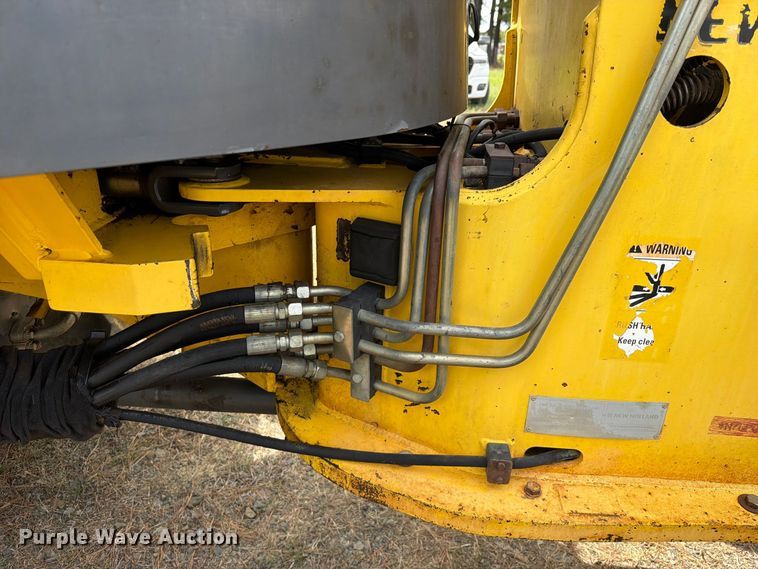 image for item FK5243 2007 New Holland W80TC wheel loader