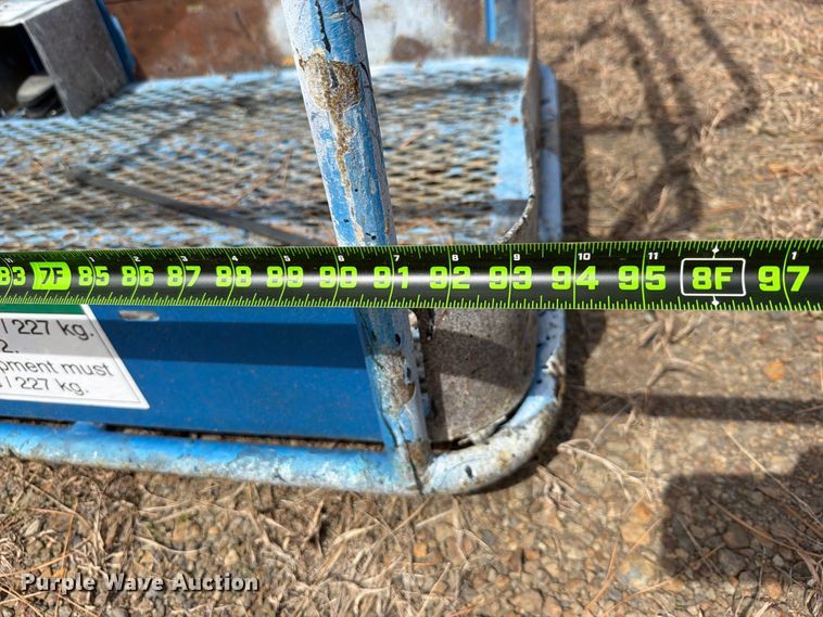 image for item FK5245 2011 Genie S-45 boom lift