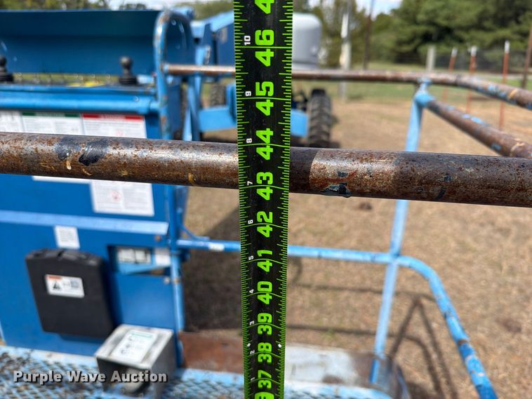 image for item FK5245 2011 Genie S-45 boom lift
