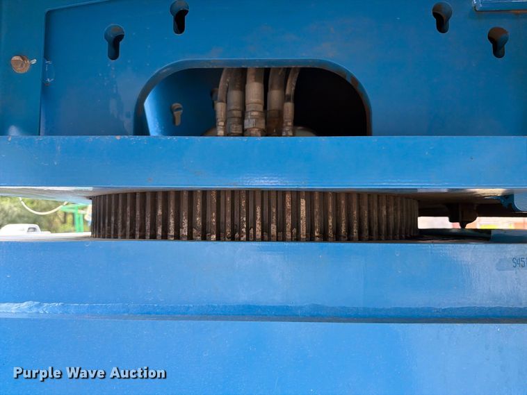 image for item FK5245 2011 Genie S-45 boom lift